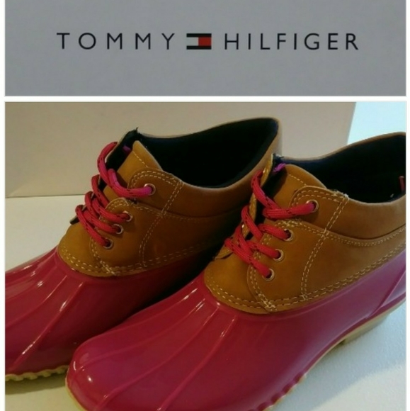 Tommy Hilfiger Shoes - Tommy Hilfiger duck shoes! NWT ❤